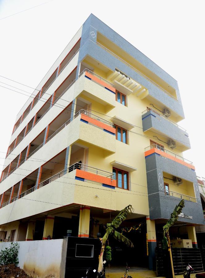 Alexa Home Stay Tirupati Extérieur photo